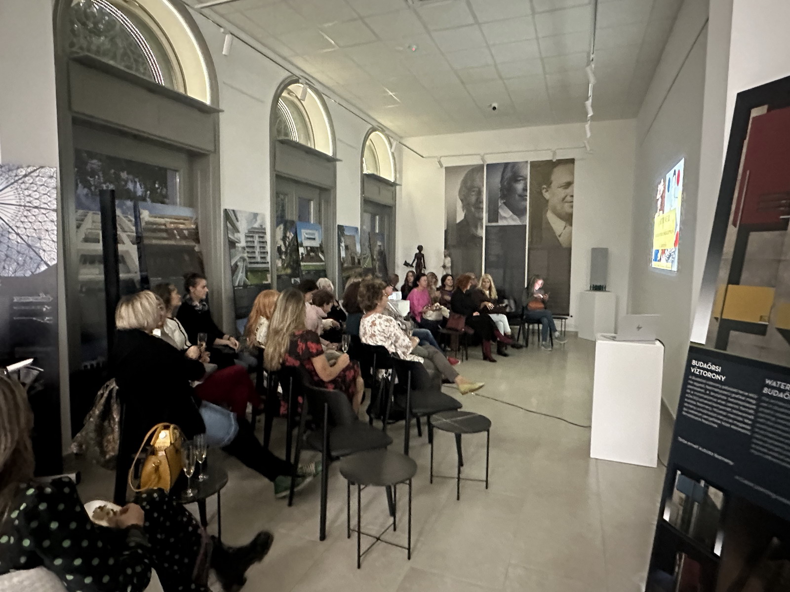 ART TO WEAR // Művészet a kifutón | Bán Blanka művészettörténész előadása